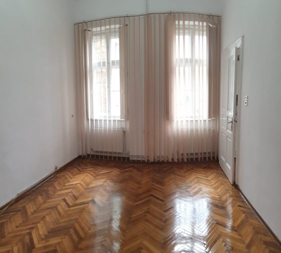 Spatiu pentru birou de inchiriat in zona Centrala / Tribunal